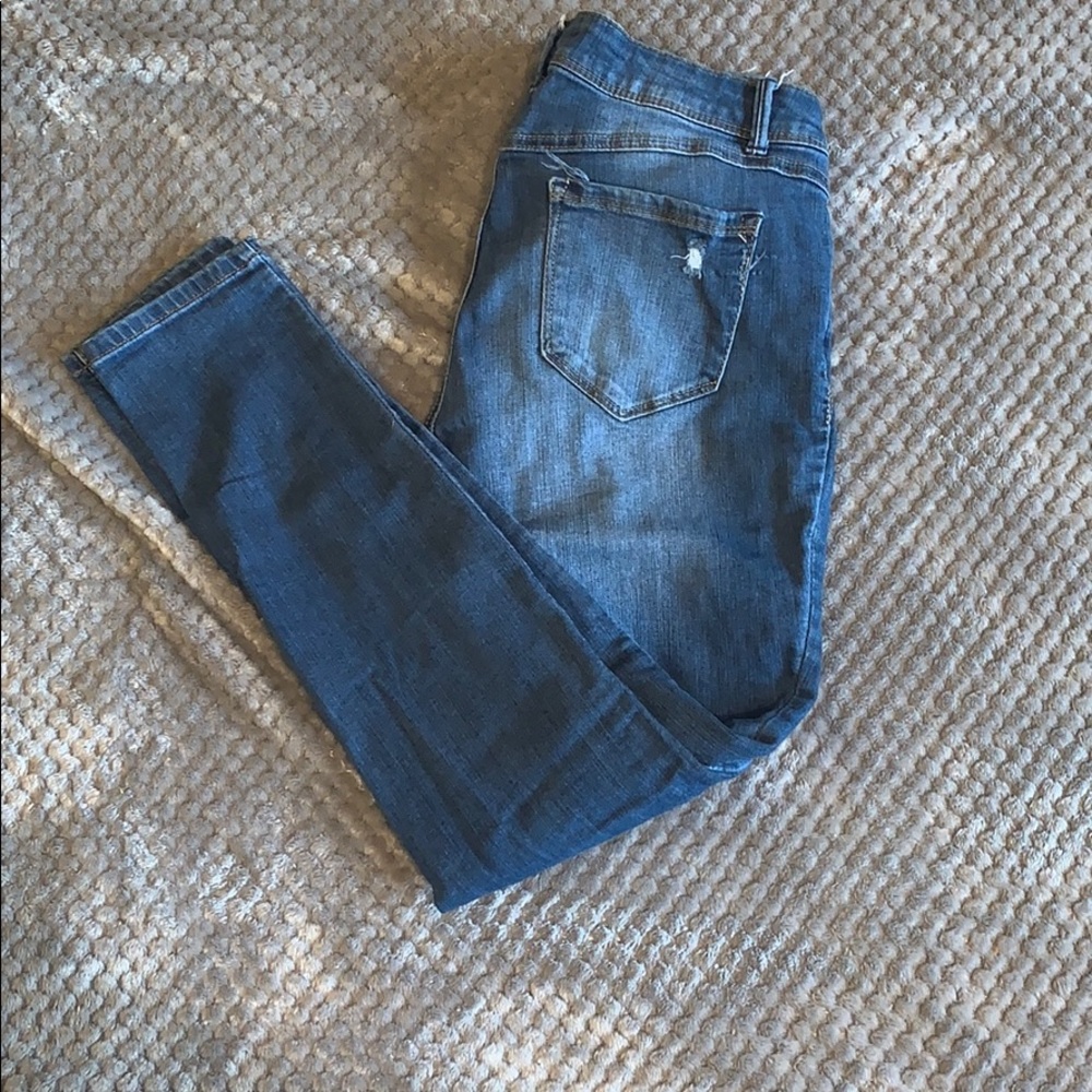 light/dark skinny jeans